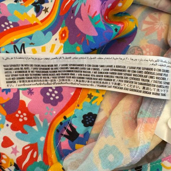 Disney Pride Collection Mickey Mouse Short Sleeve Button Down Shirt Medium NWOT - Picture 9 of 15